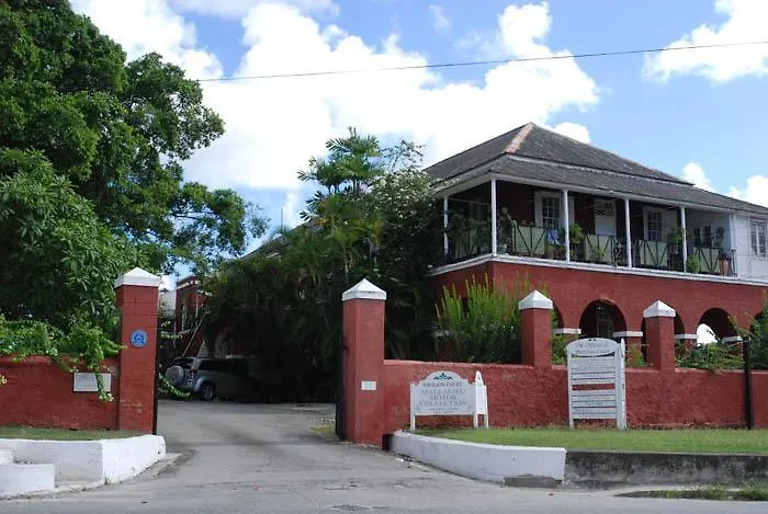 Charming Old World Apartment Bridgetown